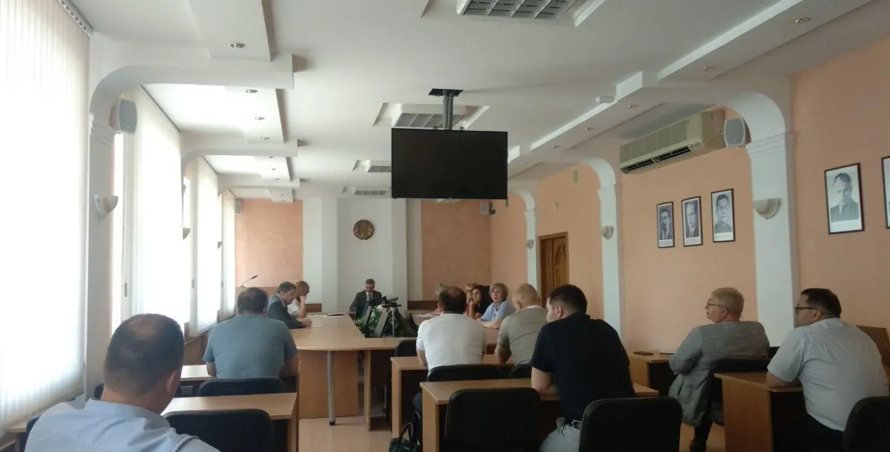 Прадстаўнікі МАРГ на сустрэчы з прадстаўнікамі гандлёвых сетак і вытворцаў / Еўрарадыё