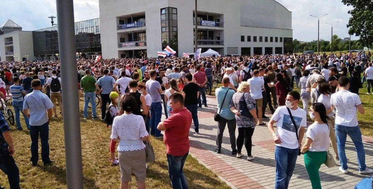 Пікет Святланы Ціханоўскай у Магілёве / nn.by