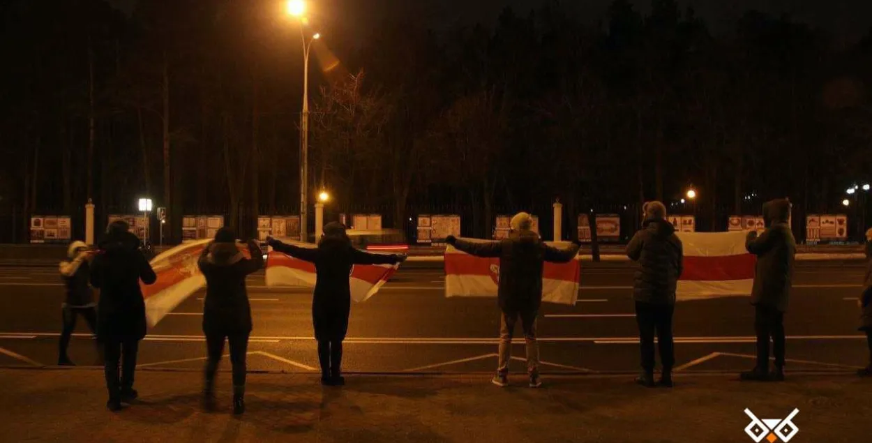 В 21-е протестное воскресение белорусы вышли гулять в шесть утра