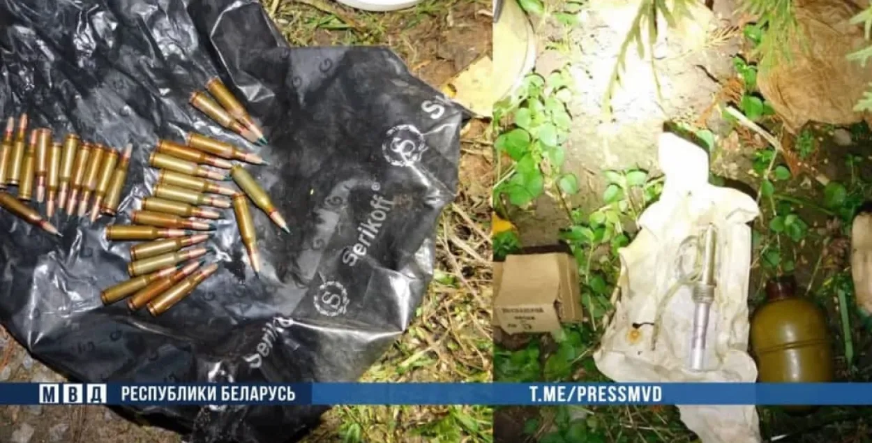 На ўчастку ў зямлі мужчына закапаў яшчэ адну гранату і патроны / t.me/police_minsk