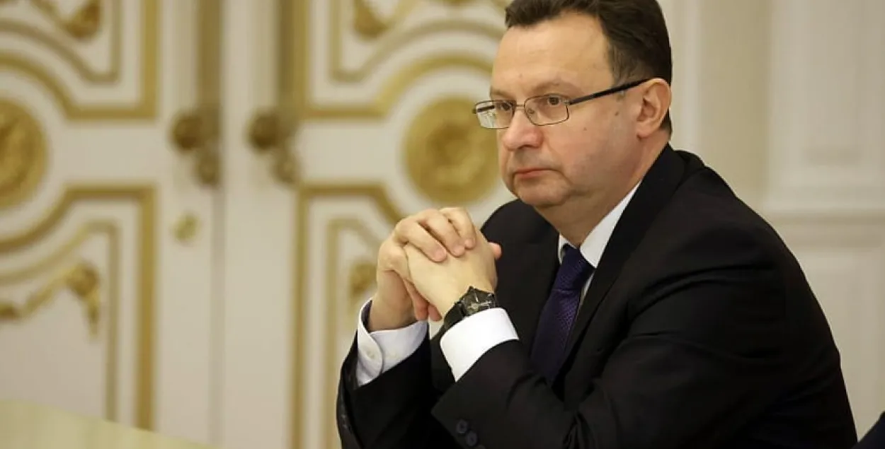 Пиневич прокомментировал отток медиков из Беларуси