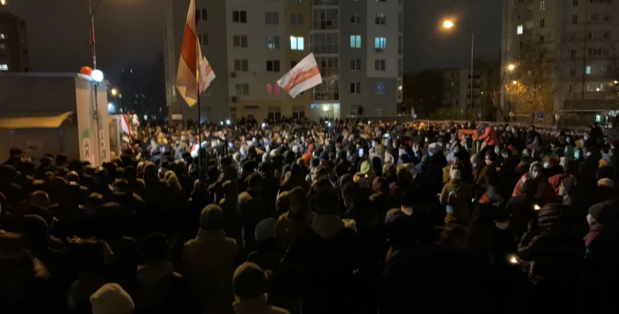 “Потрясён” — глава МИД Литвы о смерти Романа Бондаренко