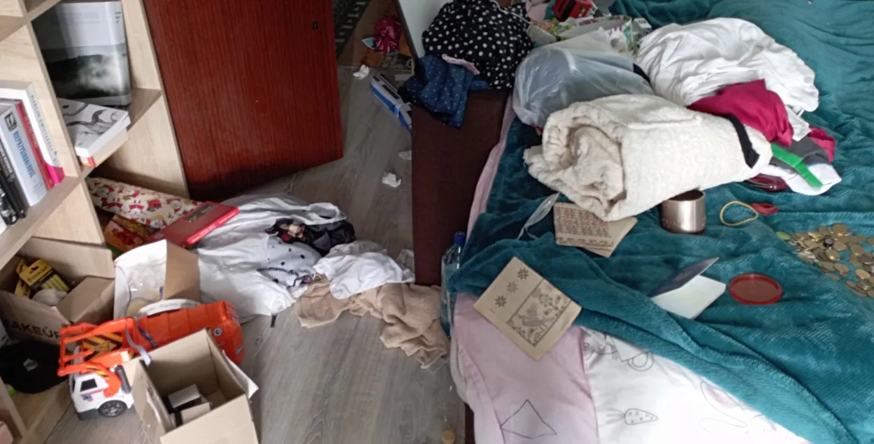 Квартира Сергея Прилуцкого после российских военных / facebook.com/SiarhiejPrylucki