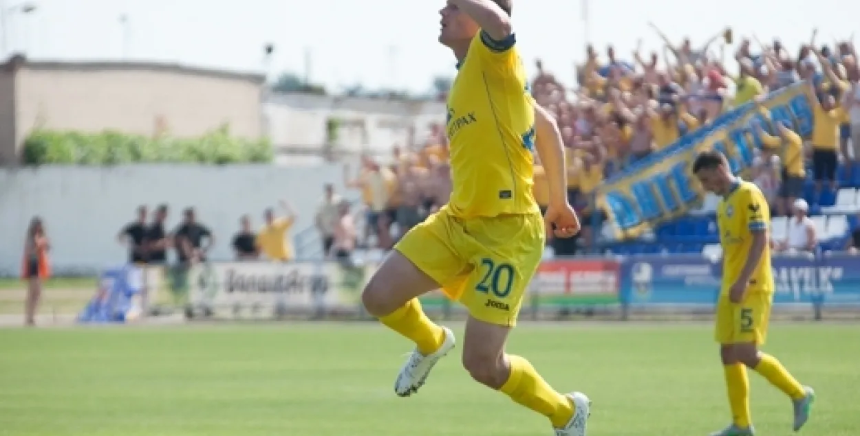 Радзівонаў падпісаў новы кантракт з БАТЭ