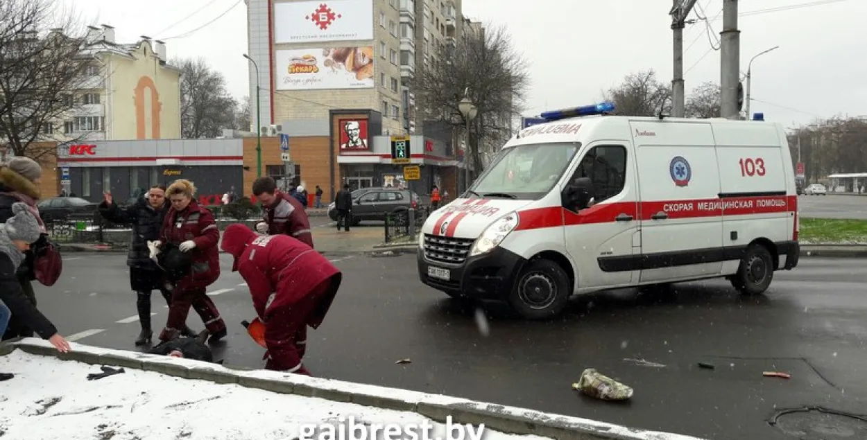 Адна з жанчын, збітых аўтобусам у Брэсце, памерла ў бальніцы