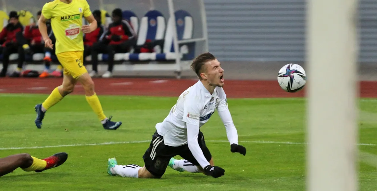 "Торпедо-БелАЗ" — "Сморгонь" / vk.com/fc_torpedobelaz