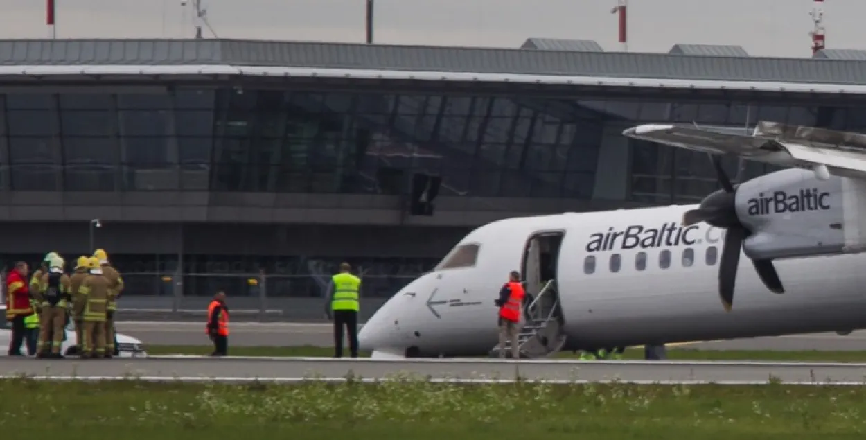 У Рызе самалёт здзейсніў экстраную пасадку без пярэдняга шасі