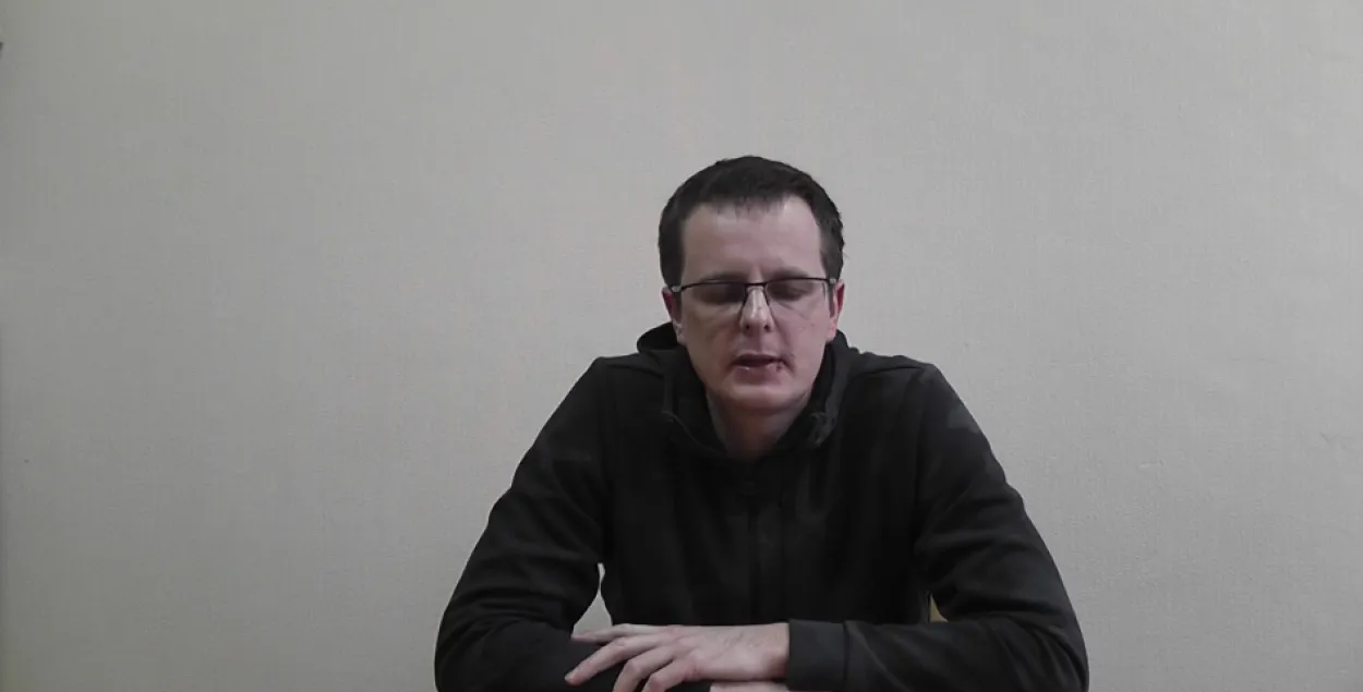 Артём Сорокин, который передал документы о 0 промилле алкоголя в крови Бондаренко / Кадр из видео