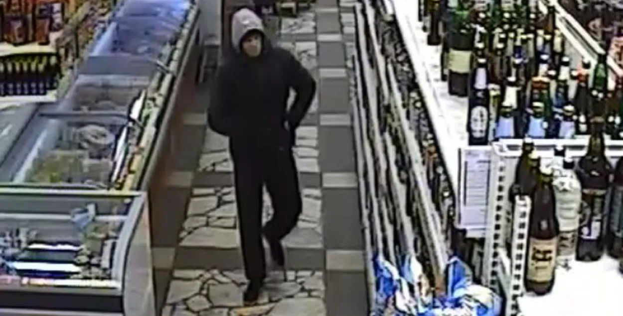 У Мінску студэнт нападаў на абменны пункт, каб разлічыцца з даўгамі