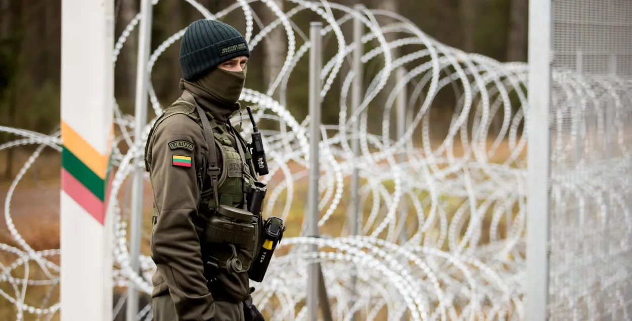 Арганізатары акцыі не хочуць, каб літоўская мяжа "ператварылася ў могілкі" / Delfi.lt
