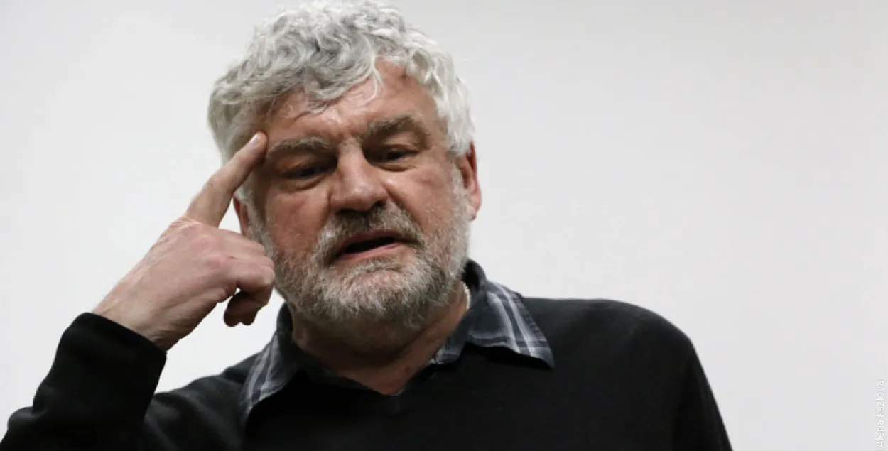 Пісьменнік Уладзімір Арлоў — у жывым эфіры Еўрарадыё