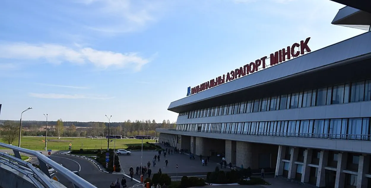 Можно ли "запретить" Национальный аэропорт "Минск" санкциями ЕС?