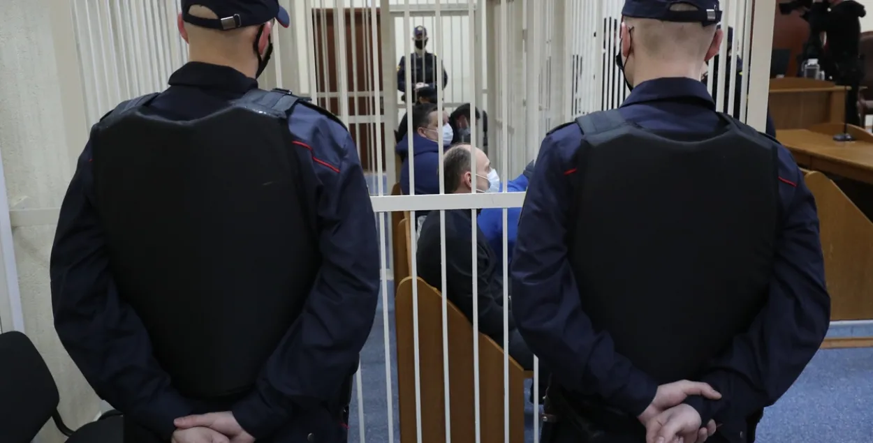 Материалы по "делу Белгазпромбанка" переданы в Интерпол — КГБ
