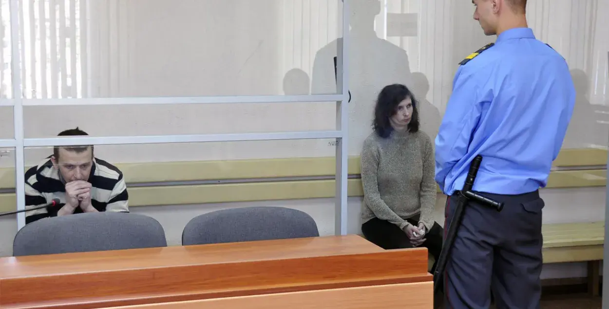 Гомельскія бацькі, якія пакінулі дачку паміраць ад голаду, атрымалі 19 гадоў