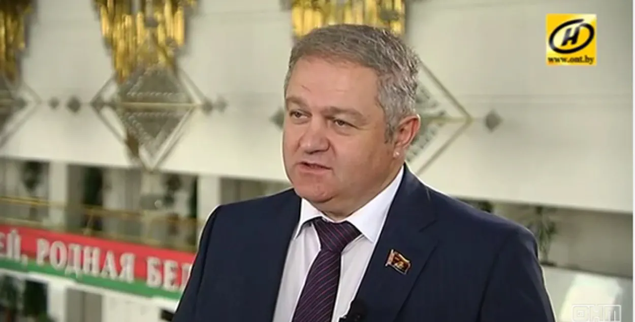 Сярод работнікаў Мінаблвыканкама скароцяць амаль 100 чалавек