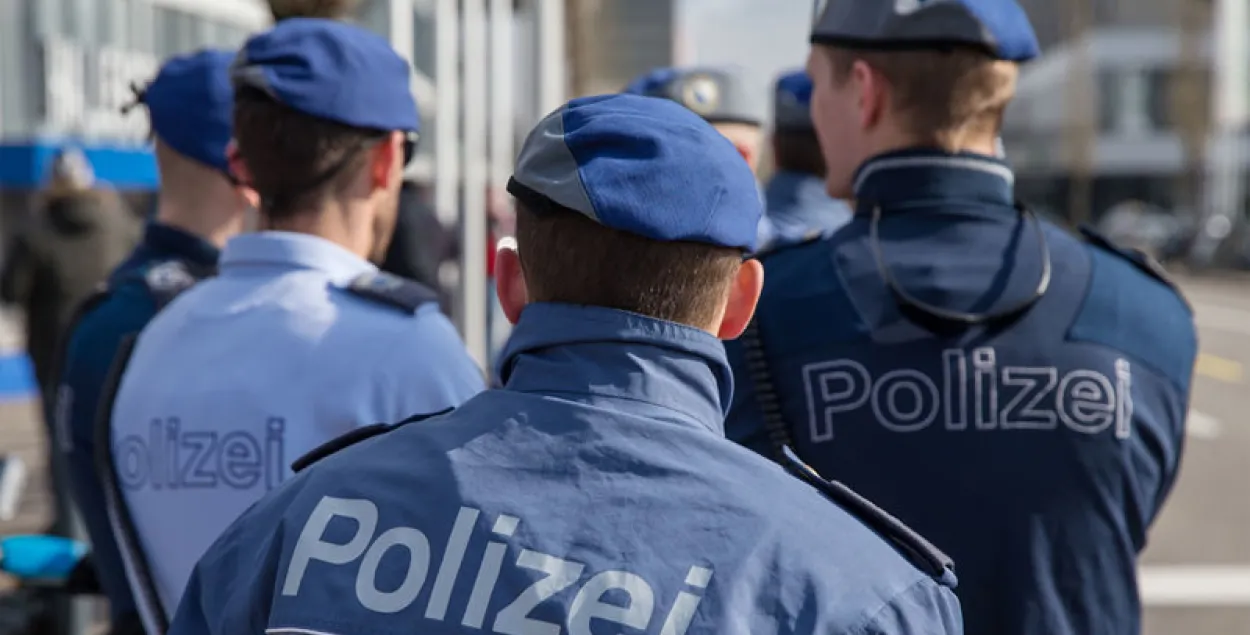 Мужчына з бензапілой у Швейцарыіі параніў пяць чалавек