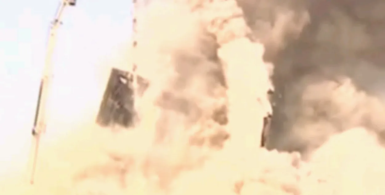 У Тэгеране абрынуўся 17-павярховы гандлёвы комплекс, загінулі дзясяткі чалавек