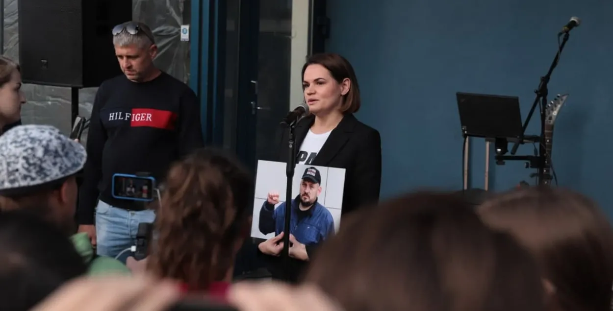 Сяргей Ціханоўскі знаходзіцца ў зняволенні з траўня 2020 года / @tsikhanouskaya