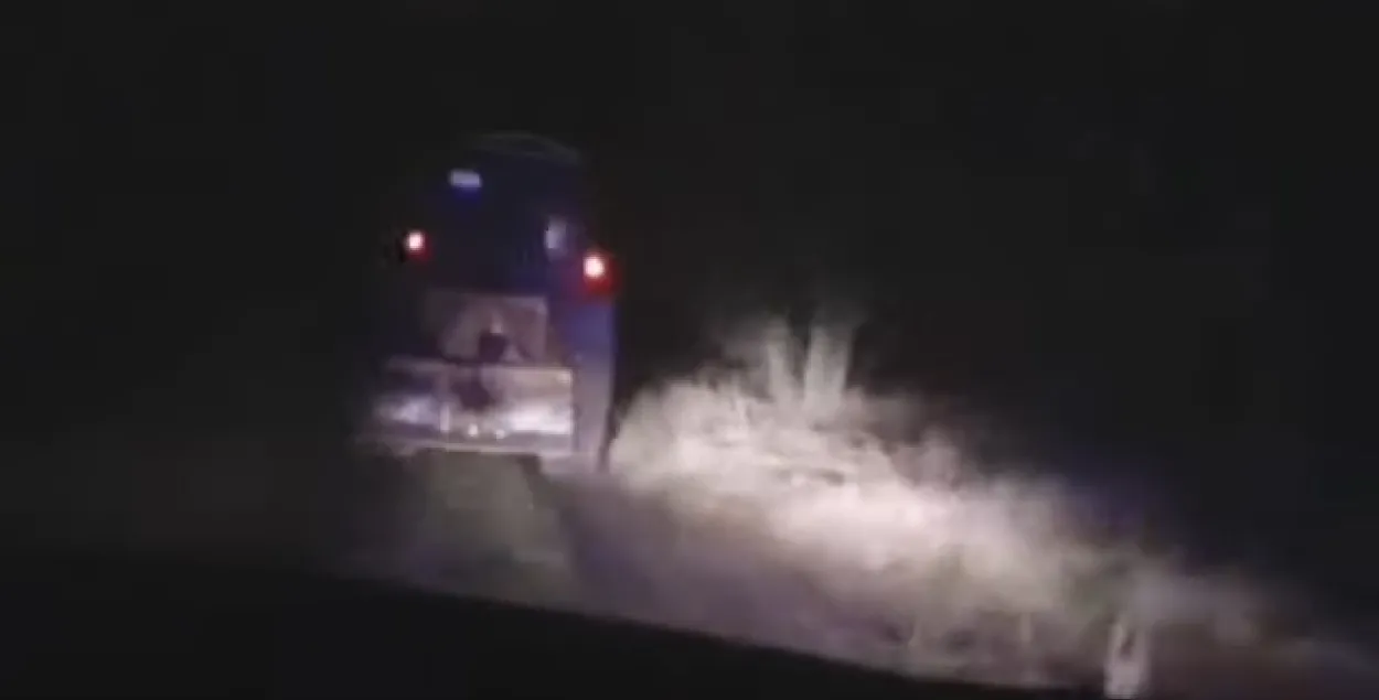 П'яны трактарыст пад Брэстам уцякаў ад пагоні ДАІ і ўрэзаўся ў плот