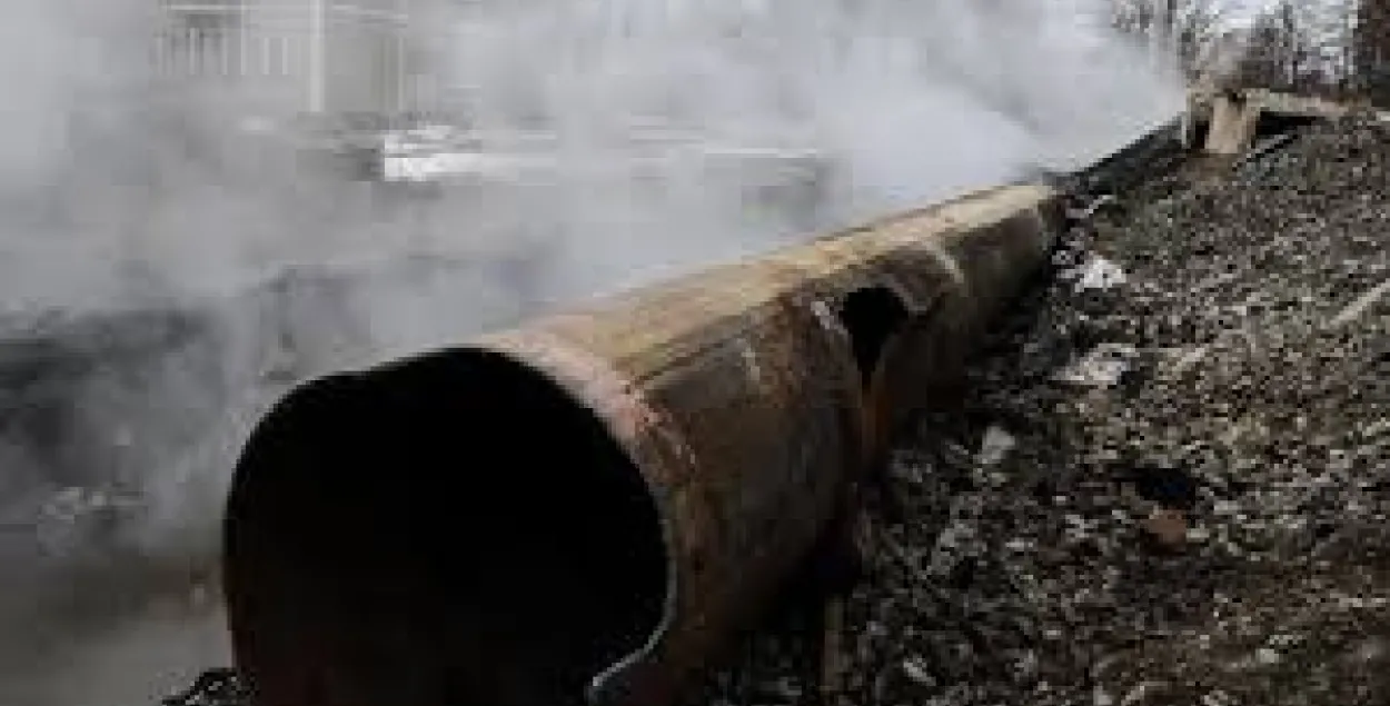 У Пухавіцкім раёне прарвало трубаправод — без цяпла засталіся тысячы людзей