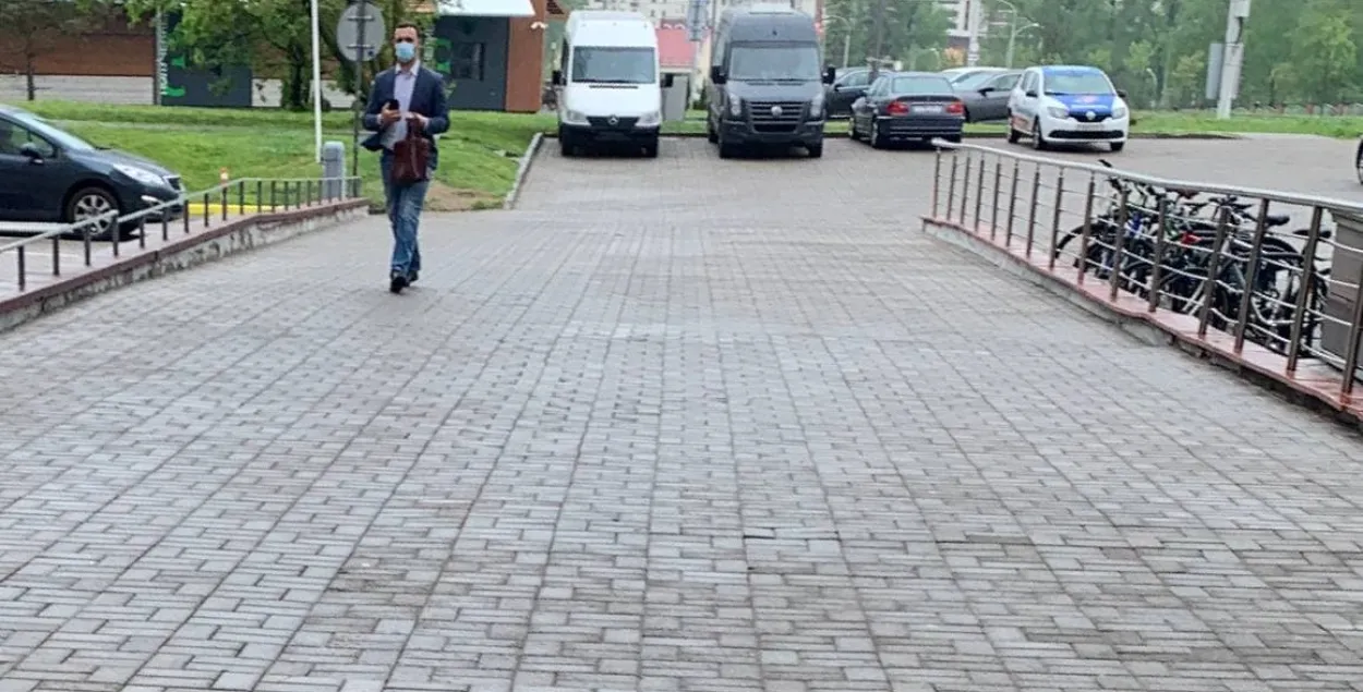 Перестали выходить на связь журналисты, которые работали у офиса TUT.BY