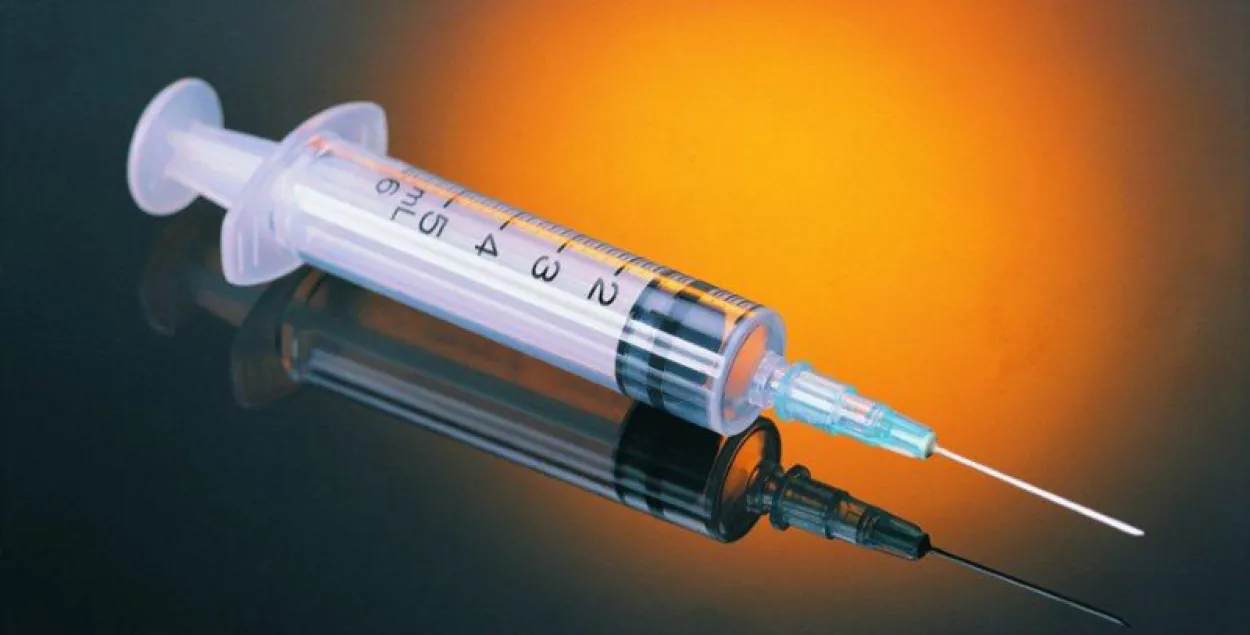 Барысаўскі школьнік трапіў у рэанімацыю пасля ўколу антыбіётыку