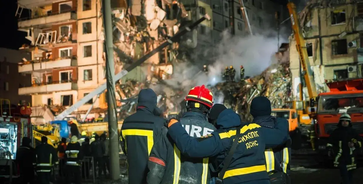 У Дняпры працягваюць разбіраць завалы /&nbsp; @V_Zelenskiy_official
