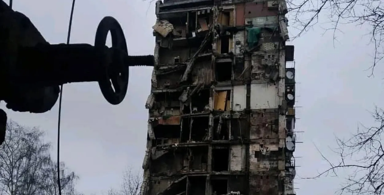 Противостояние в Мариуполе и украинцы возвращаются — 54-е утро войны