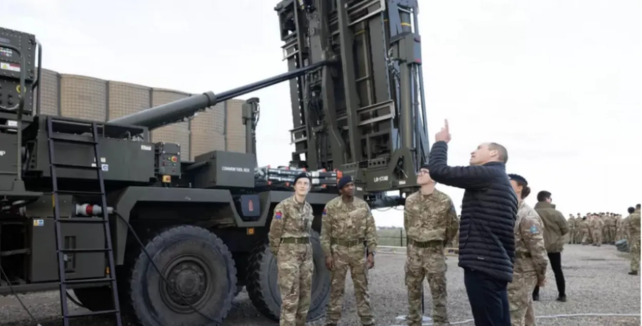 Принц Уильям на военной базе на границе с Украиной / PA Media
