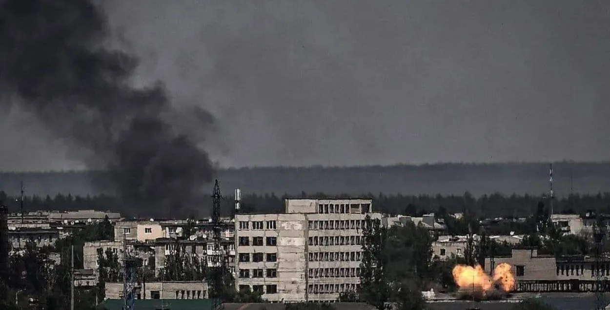 В Северодонецке бои идут уже в восточных кварталах города — 99-е утро войны 