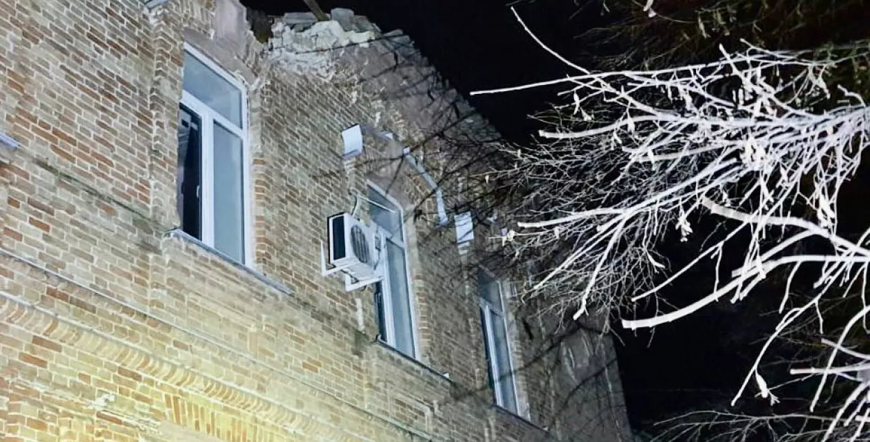 Последствия российского обстрела Никопольского района Днепропетровской области / @dnipropetrovskaODA
