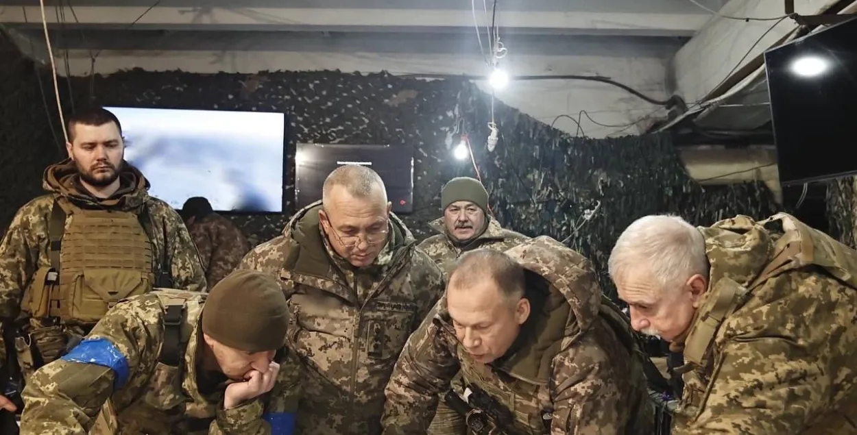 Камандуючы Сухапутных войскаў УСУ Аляксандр Сырскі наведаў Бахмут і Салядар / Telegram&nbsp;
