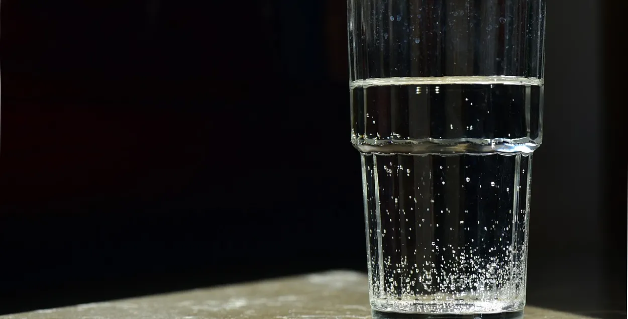 Миллионы украинцев полностью или частично не имеют доступа к питьевой воде / pixabay.com