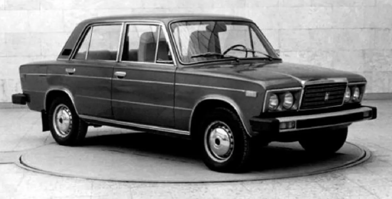 У Пінску 52-гадовы мужчына загінуў падчас рамонту ўласнага аўто