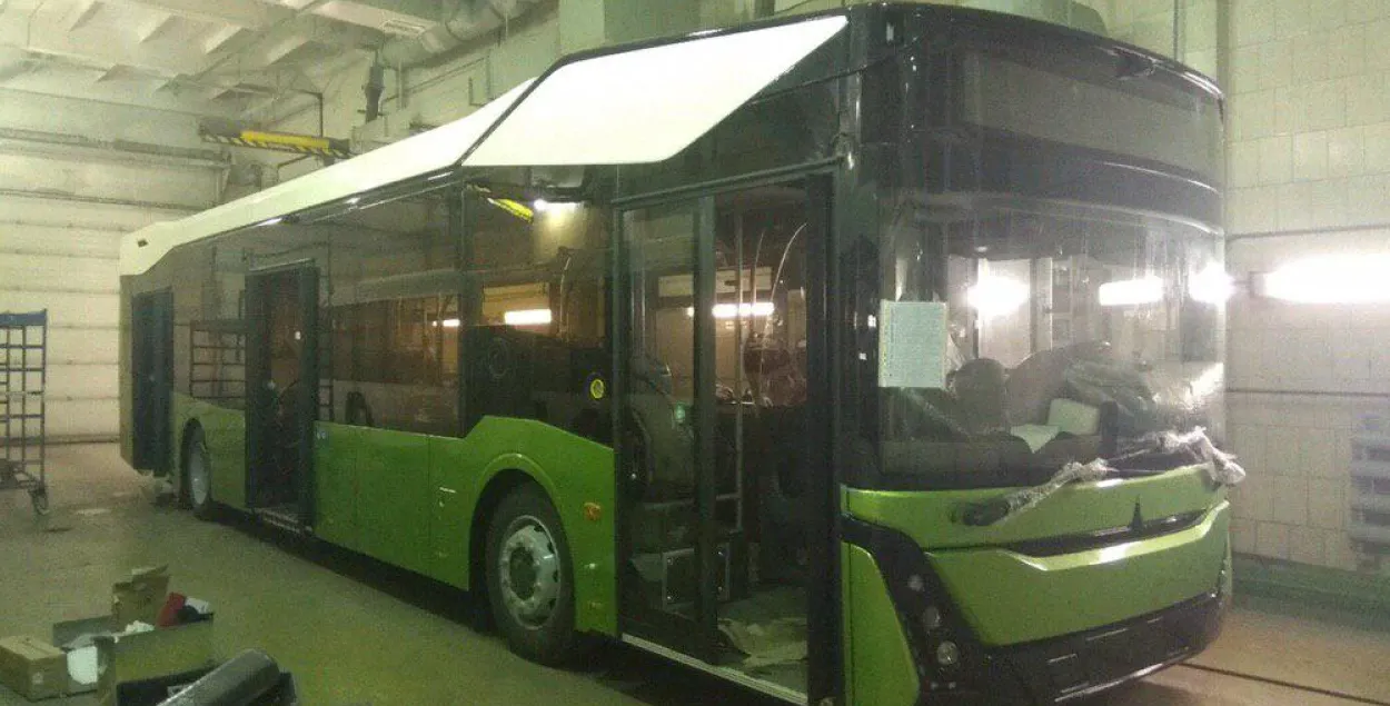 Як выглядае прататып новага мінскага аўтобуса — МАЗ-303