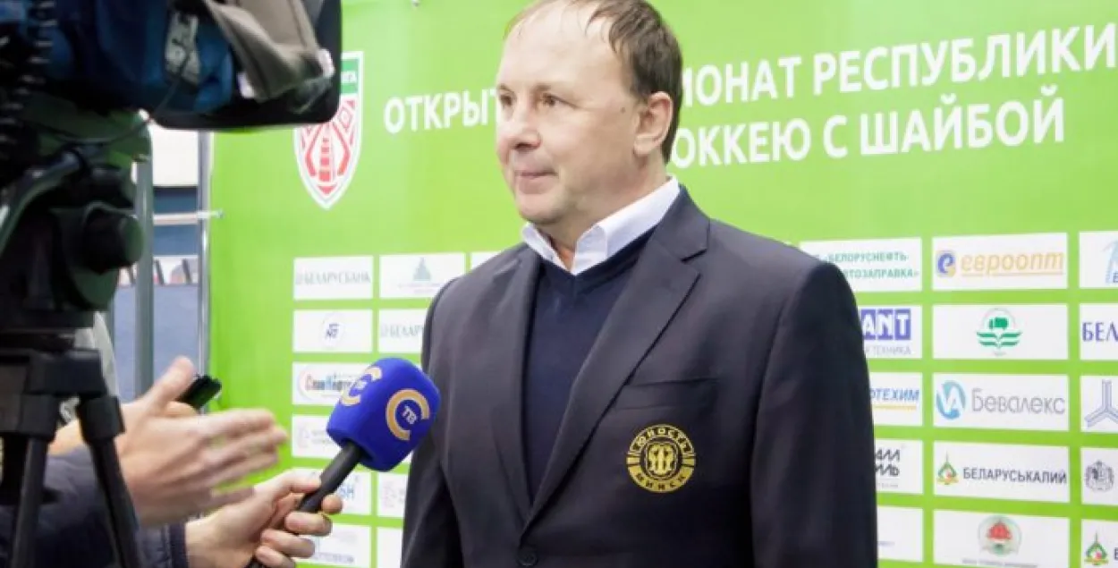 Михаил Захаров / junost.org