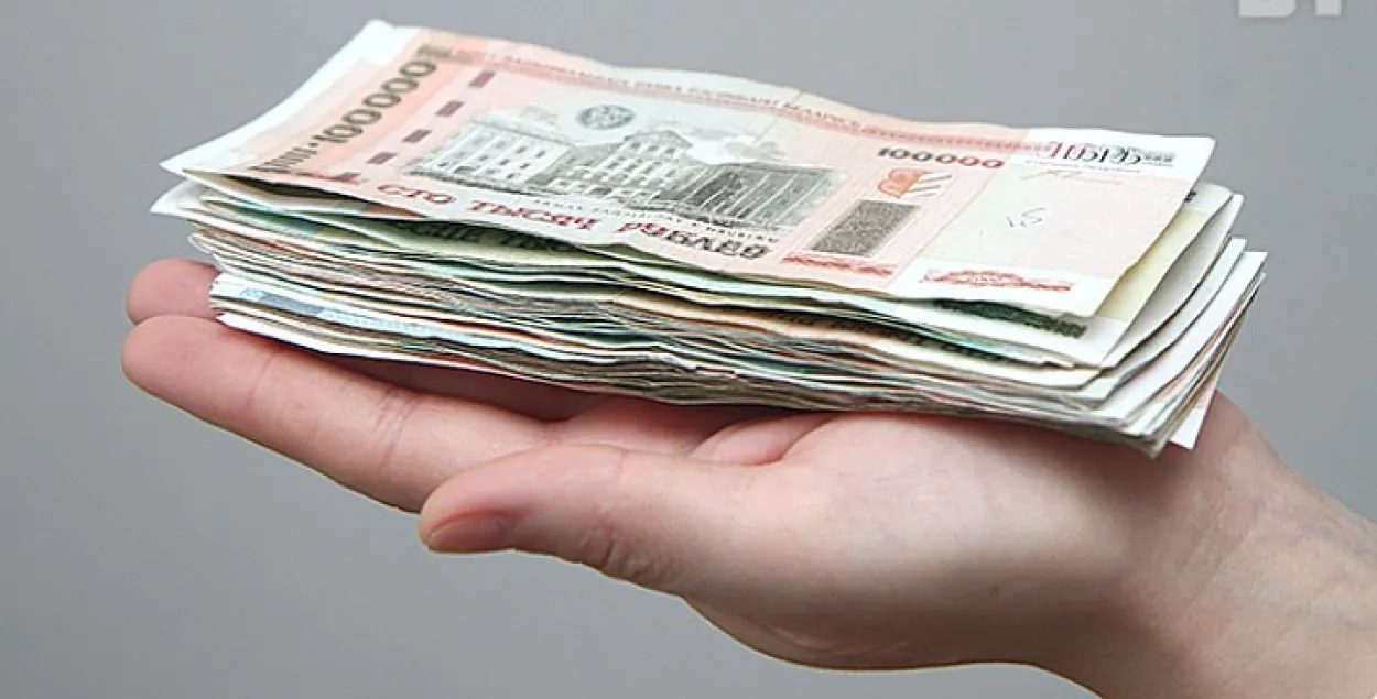 18 гульцоў хакейнай экстралігі Беларусі маюць заробак у 85 мільёнаў