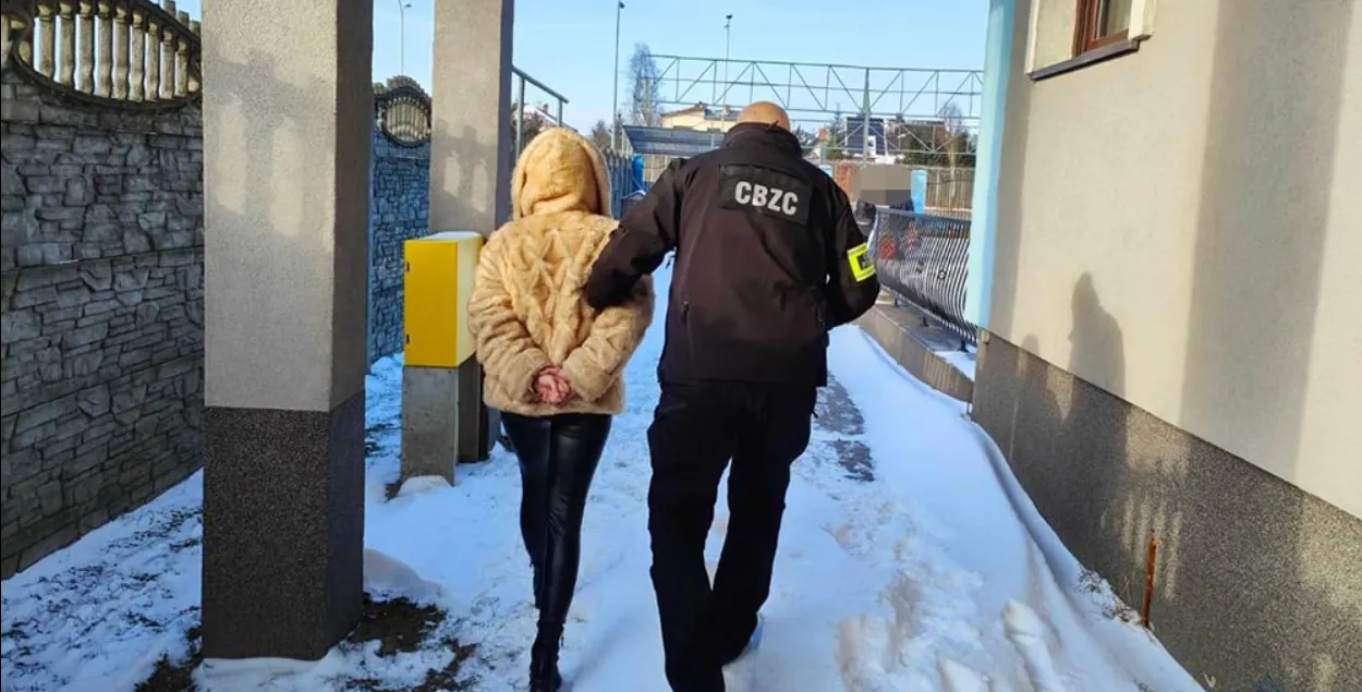 В Польше задержали крупную группировку кибермошенников
