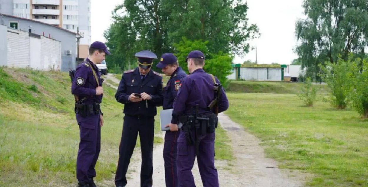 Гомельскія міліцыянеры