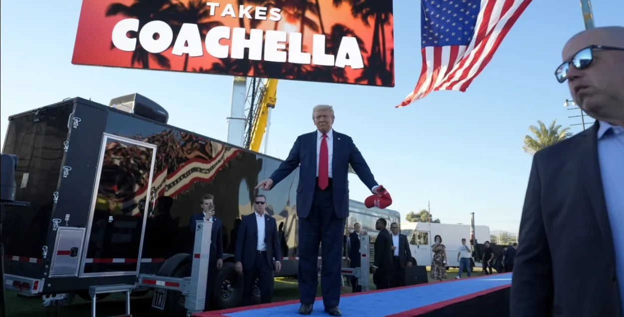 Дональд Трамп на мітынгу ў Каліфорніі