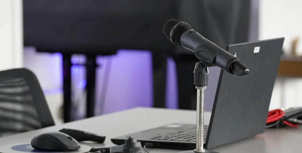 Спіс платформаў і сэрвісаў, якія дапамогуць у цяжкую хвіліну