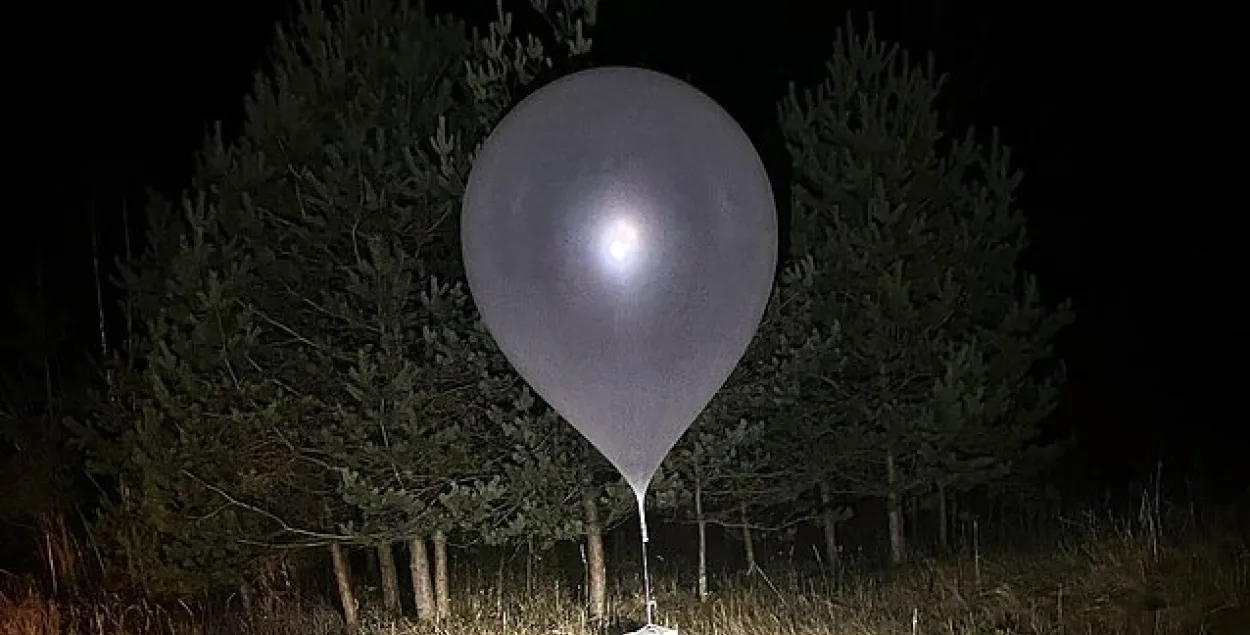 Метэазонд з кантрабандай, ілюстрацыйнае фот