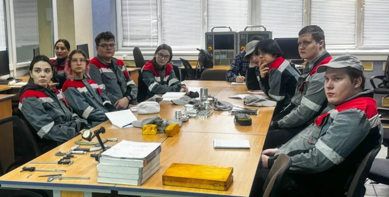 Навучэнцы каледжа
