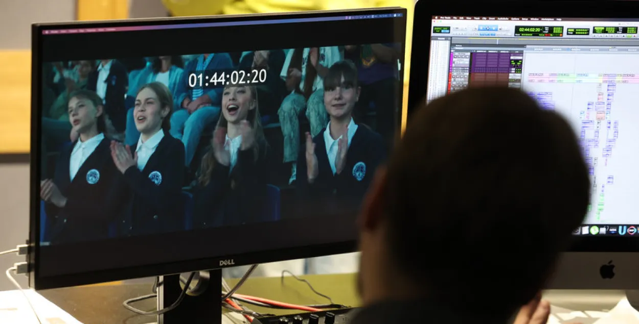 Работа над фильмом "Переломный момент"
