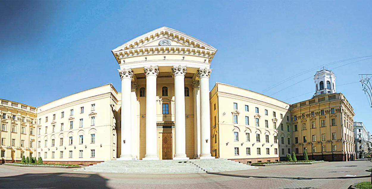 Галоўны будынак КДБ у Мінску
