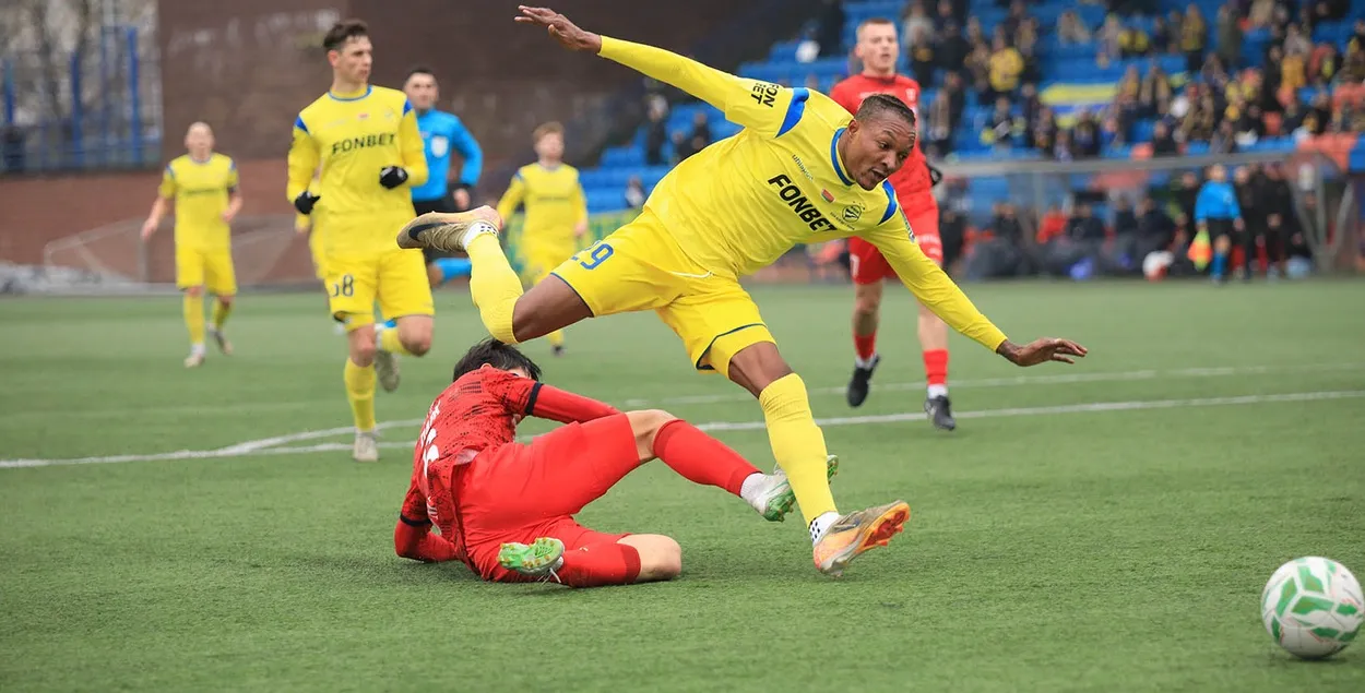 30 лістапада завяршыўся 35-ы чэмпіянат па футболе ў Вышэйшай лізе
