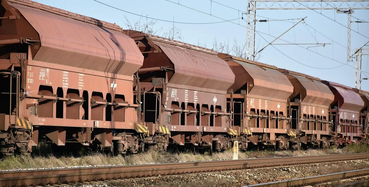 Справаздача міністра транспарту Беларусі аб камандзіроўцы ў Кітай пралівае святло на рэакцыю КНР
