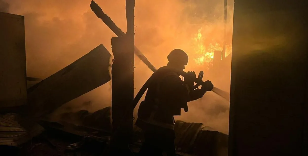 Работа спасателей
