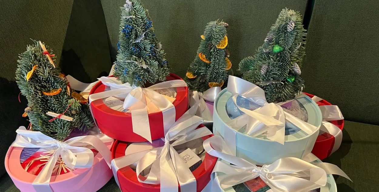 Падарункі жанчынам-палітвязынкам
