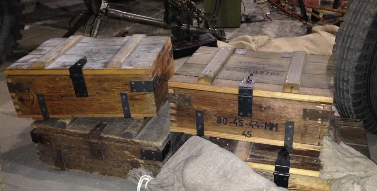 Скрыні, ілюстрацыйнае фота
